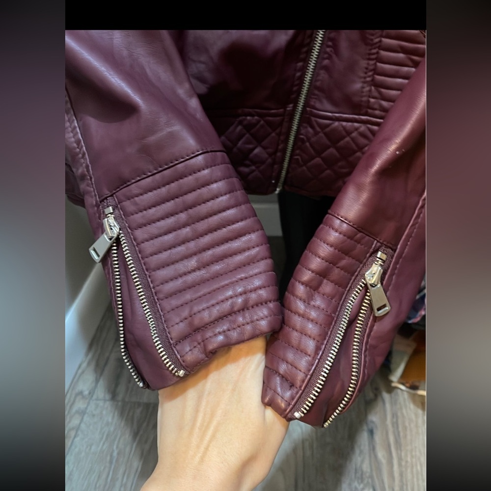 Jacket - Picture 2 of 4